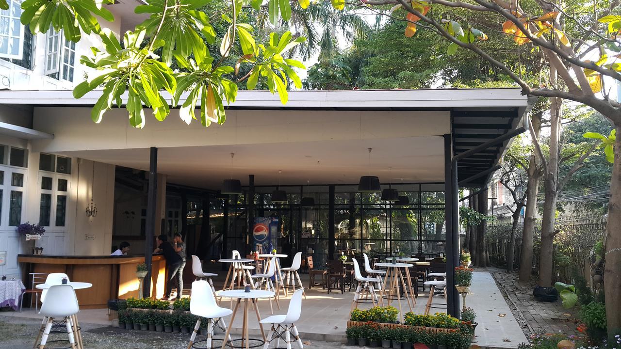 Coc Guest House & Hostel Chiang Mai Exterior foto